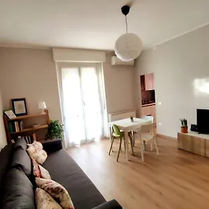 Casatelu - A Due Passi Dal Centro Storico Appartamento Cernusco Sul Naviglio